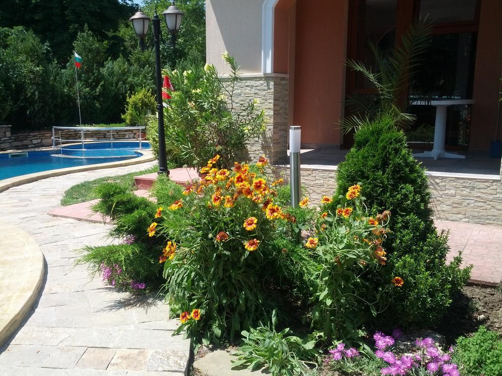 Byala Perla Family Hotel Εξωτερικό φωτογραφία