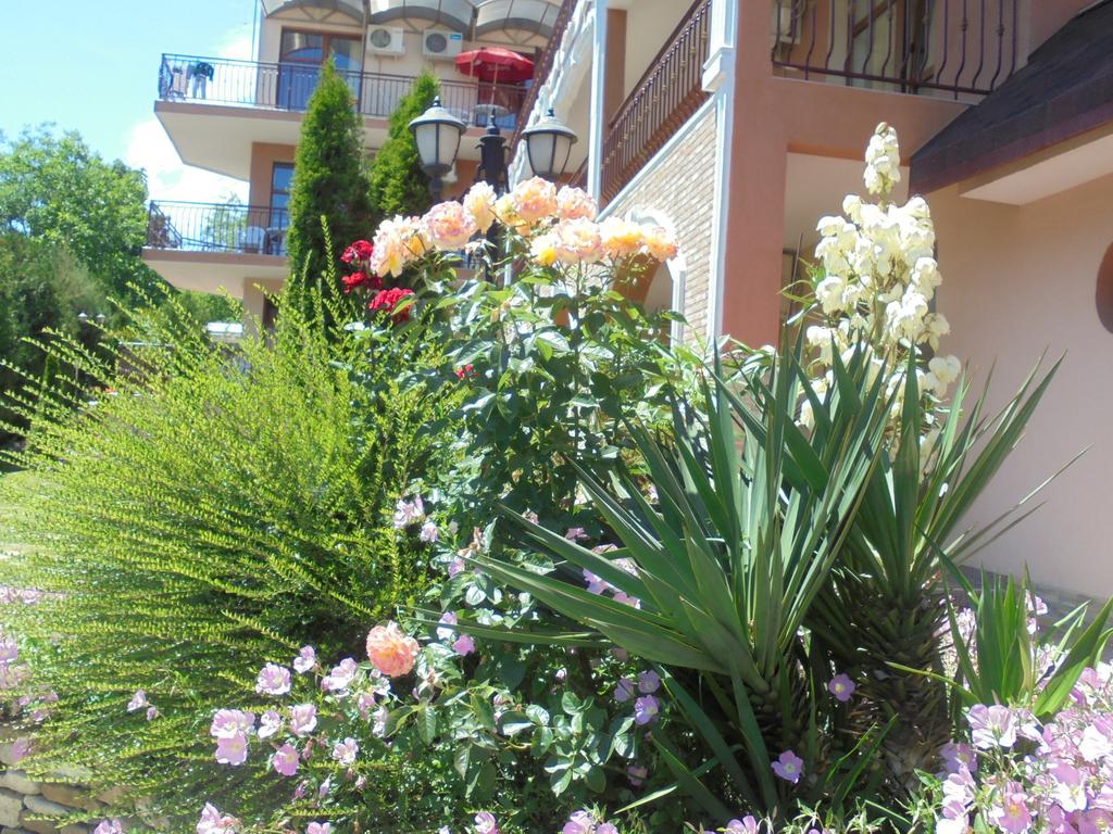 Byala Perla Family Hotel Εξωτερικό φωτογραφία